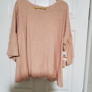 Brand new from Neiman Marcus rose buff top. Size 3x designer Vince Camuto